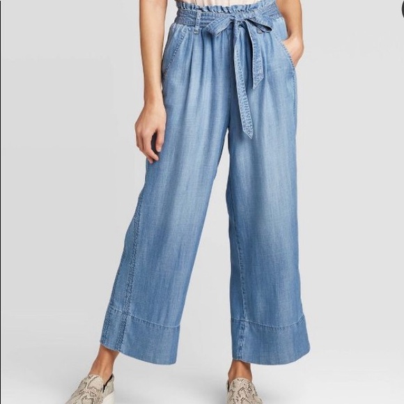 Nwt Tie Front Crop Chambray Pants 